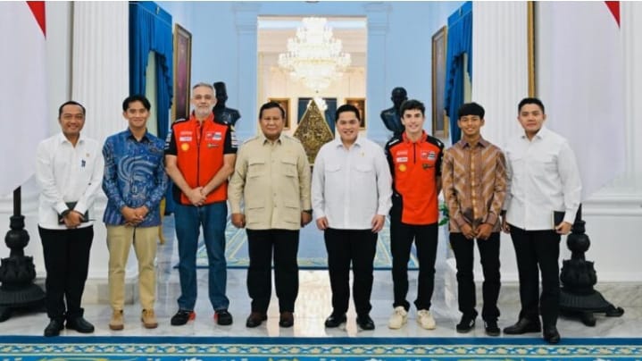Juara Dunia MotoGP 2025 Marc Marquez dan 2 Pebalap Muda Indonesia Bertemu Presiden Prabowo di Istana